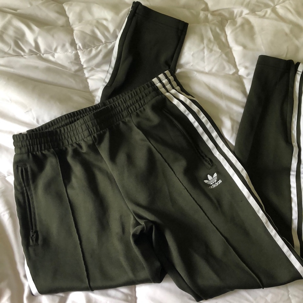 Army green Adidas soccer pants - like new